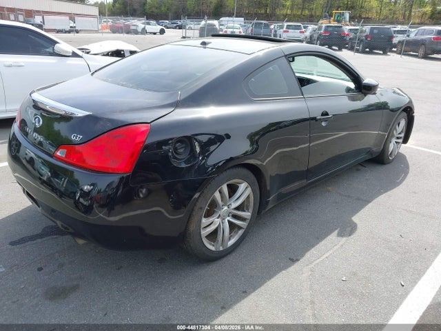 INFINITI G37 Journey
