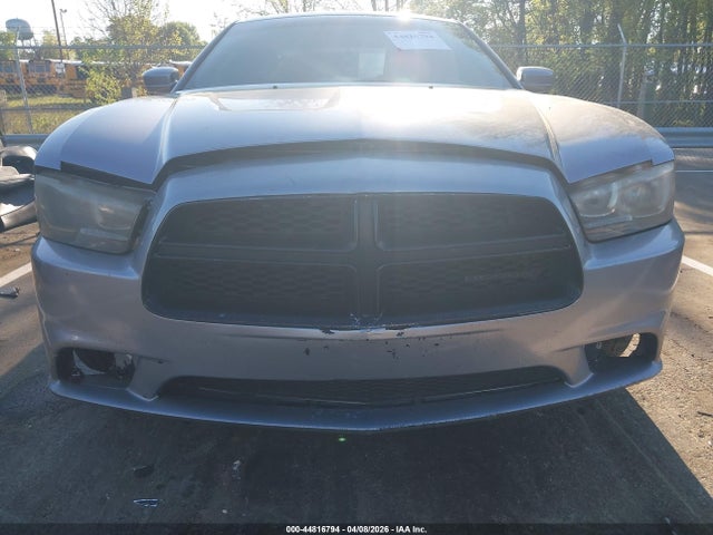 Dodge Charger Se