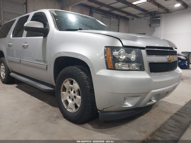 Chevrolet Suburban 1500 Lt