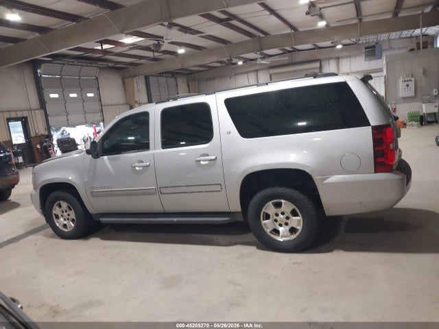 Chevrolet Suburban 1500 Lt