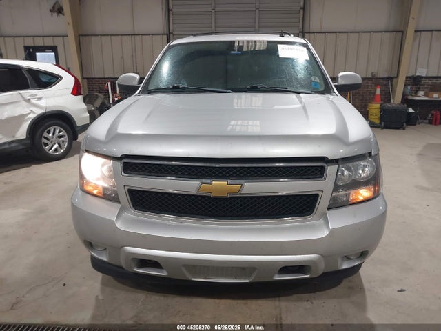 Chevrolet Suburban 1500 Lt