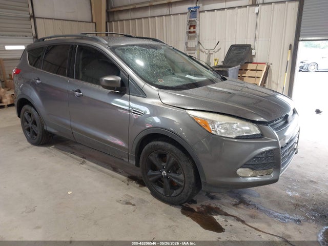 Salvage Ford Escape Image