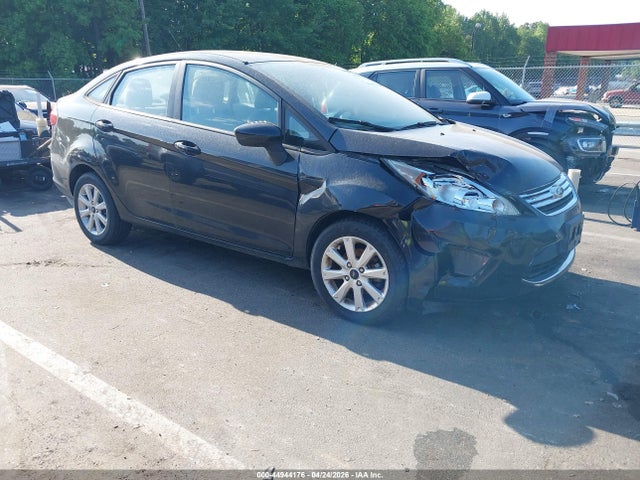 Salvage Ford Fiesta Image