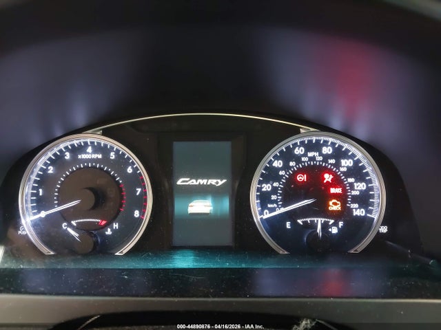 Toyota Camry Le