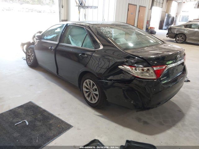Toyota Camry Le
