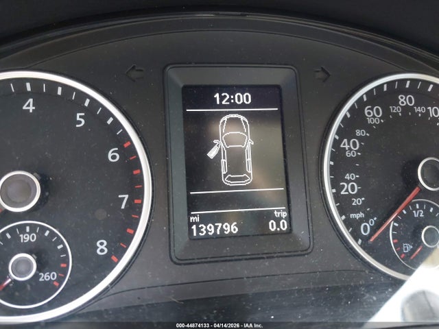 Volkswagen Tiguan S