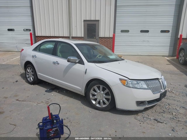 Salvage Lincoln MKZ Image