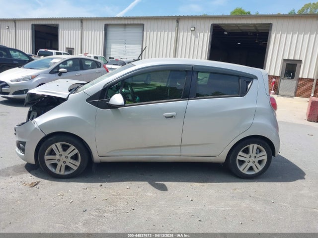 Chevrolet Spark Ls Auto
