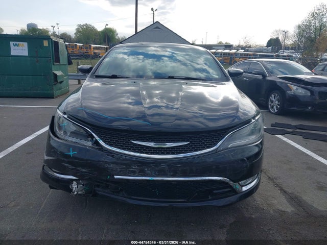 Chrysler 200 C