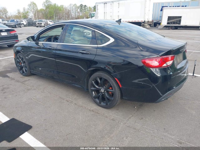 Chrysler 200 C