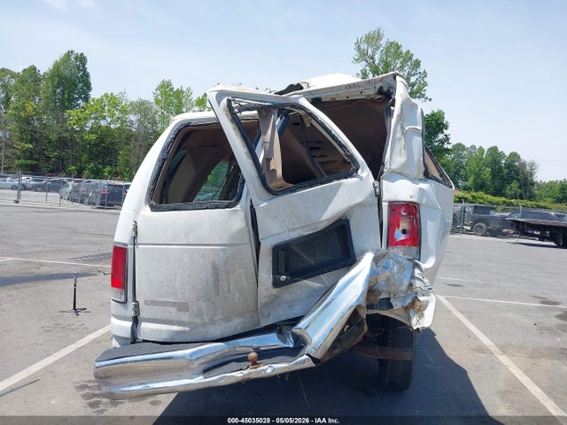 Ford Super Club Wagon