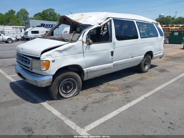 Ford Super Club Wagon