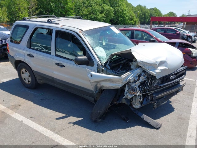 Salvage Ford Escape Image
