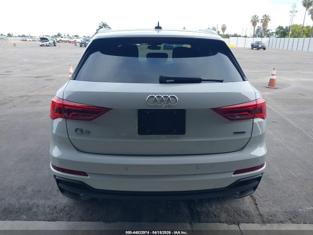 Audi Q3 Premium Plus 45 Tfsi S Line Quattro Tiptronic