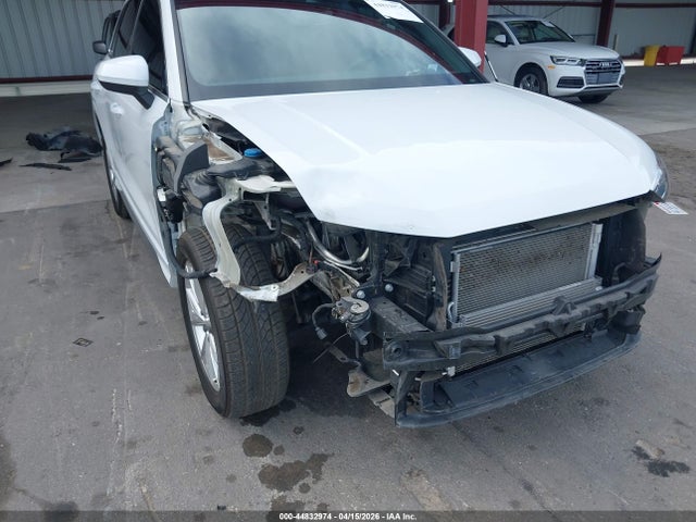 Audi Q3 Premium Plus 45 Tfsi S Line Quattro Tiptronic