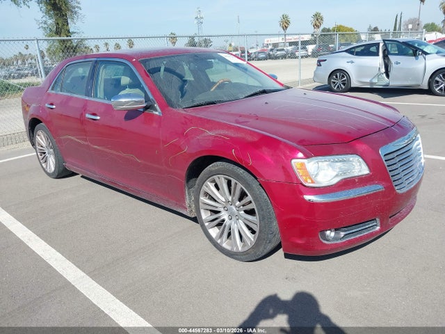 Salvage Chrysler 300 Image