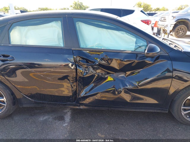 Kia Forte Lxs