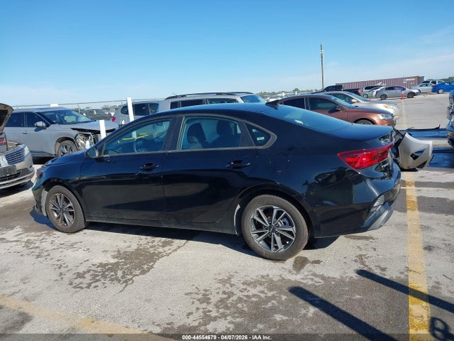 Kia Forte Lxs