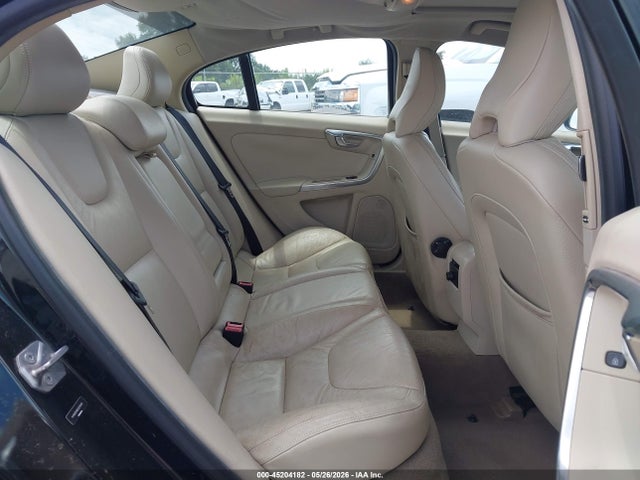 Volvo S60 T5