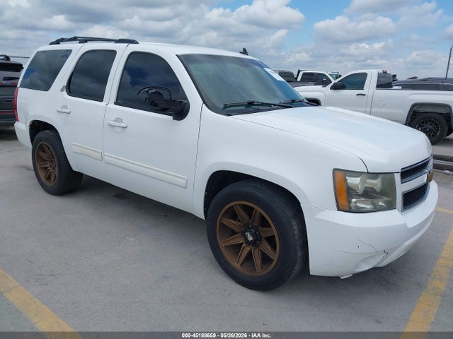 Salvage Chevrolet Tahoe Image
