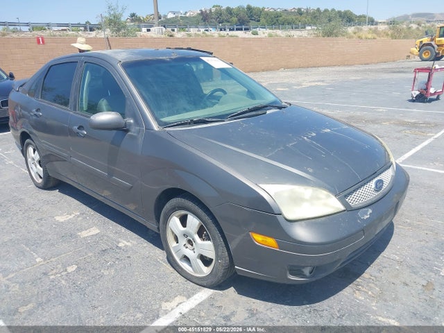 Salvage Ford Focus Image