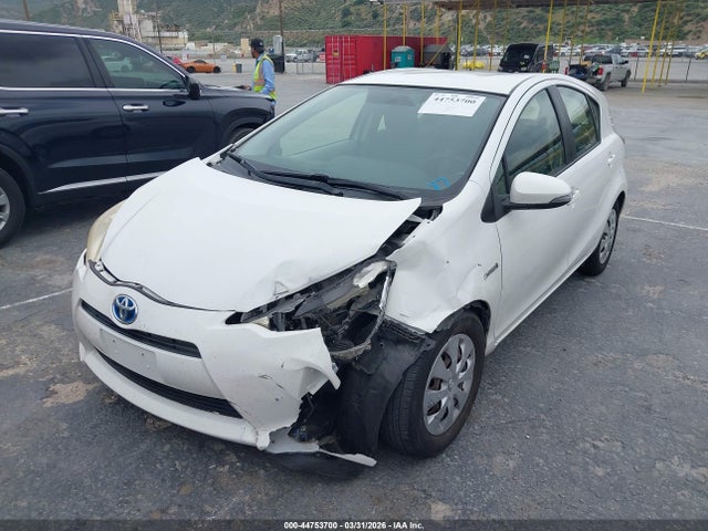 Toyota Prius c Two