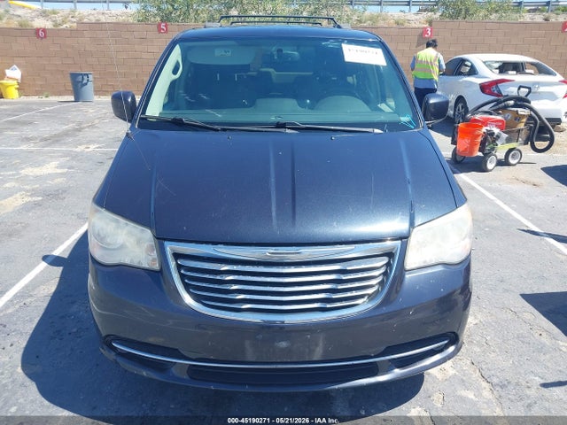 Chrysler Town & Country Touring