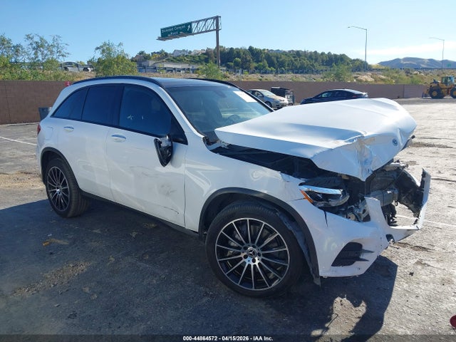 Salvage Mercedes-Benz GLC Image