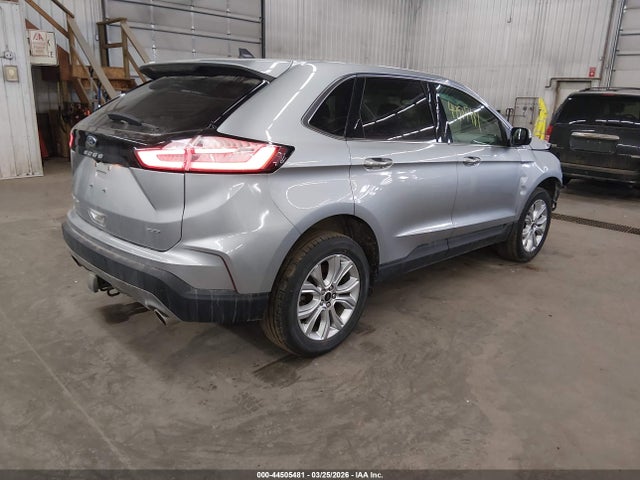 Ford Edge Titanium