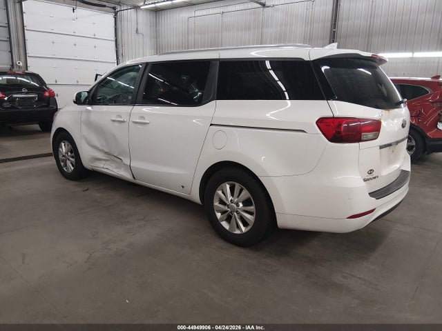 Kia Sedona Lx