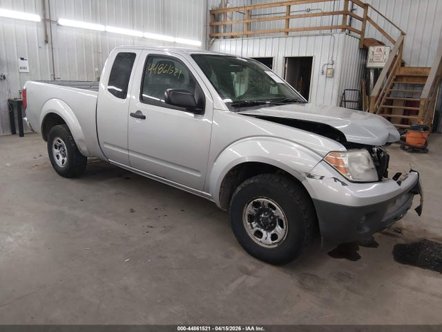 Salvage Nissan Frontier Image