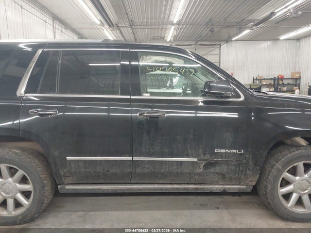 GMC Yukon Denali