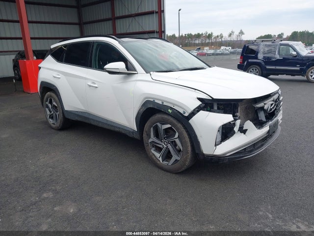 Salvage Hyundai TUCSON Image