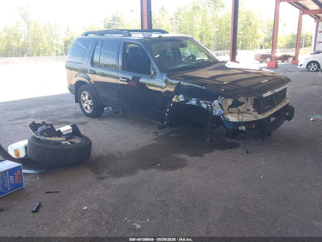 Salvage Ford Explorer Image