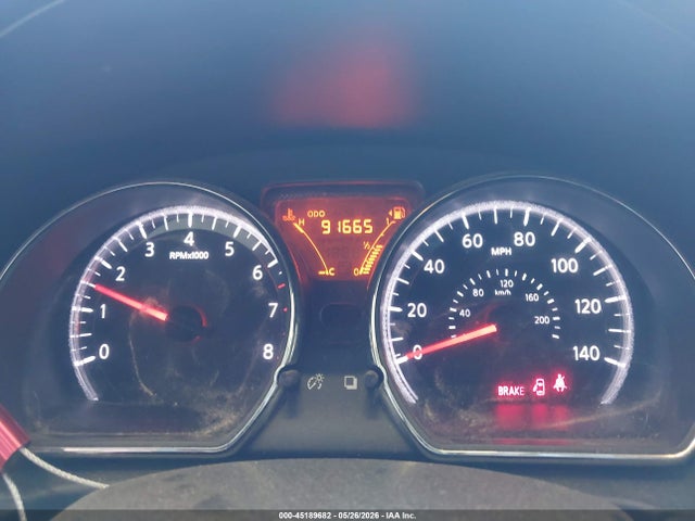 Nissan Versa S (sr)
