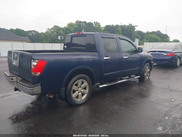 Nissan Titan Se