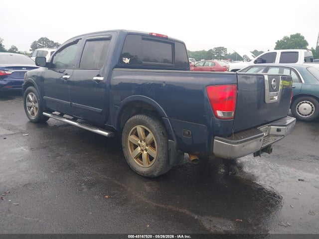 Nissan Titan Se