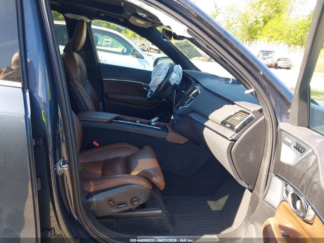 Volvo Xc90 Recharge Plug-in Hybrid T8 Inscription Extended Range 7p