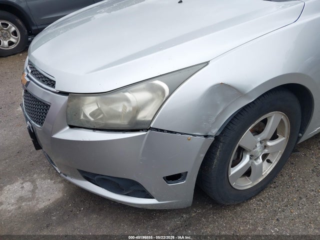 Chevrolet Cruze 1lt Auto