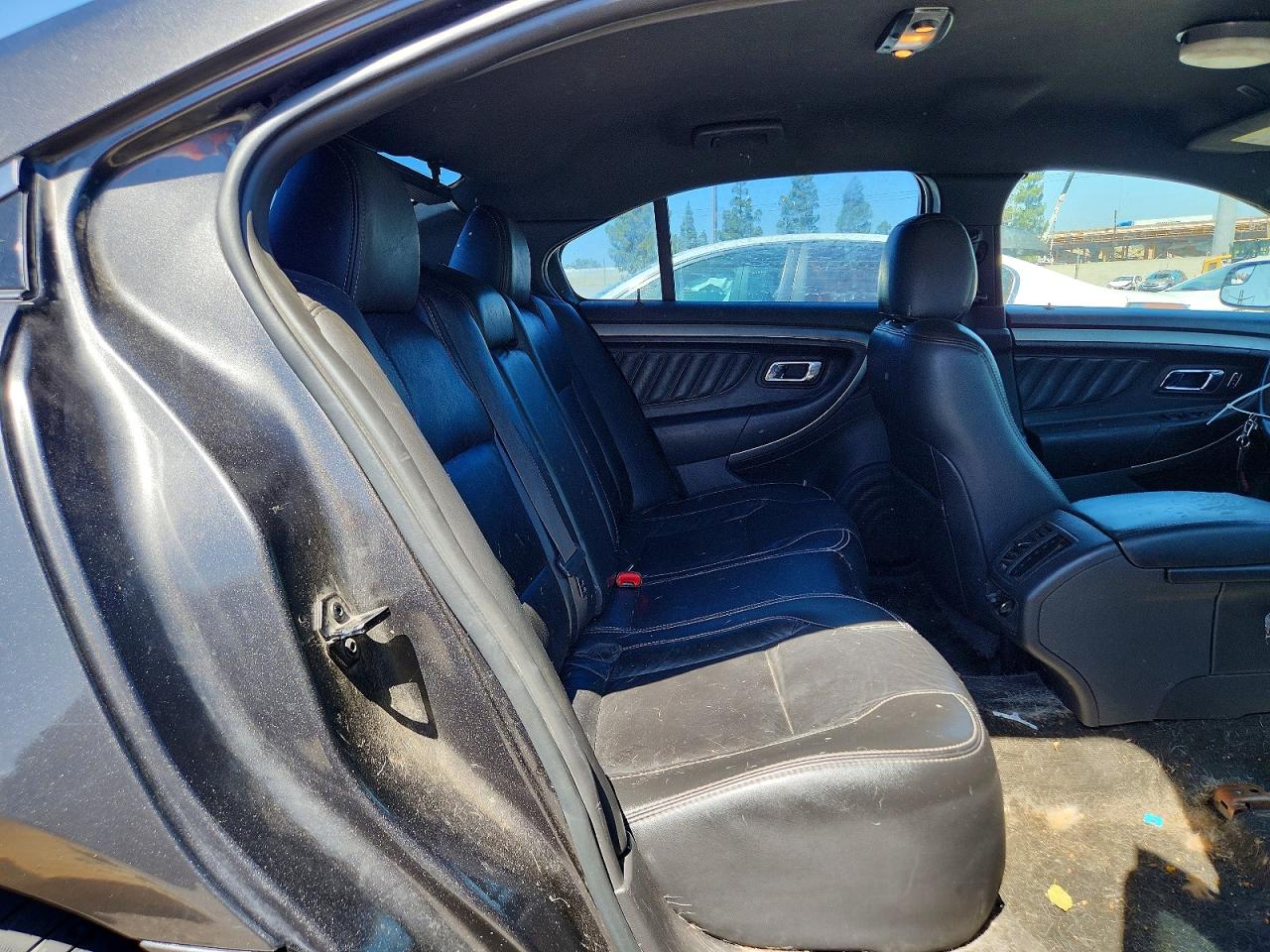 Ford Taurus Sel
