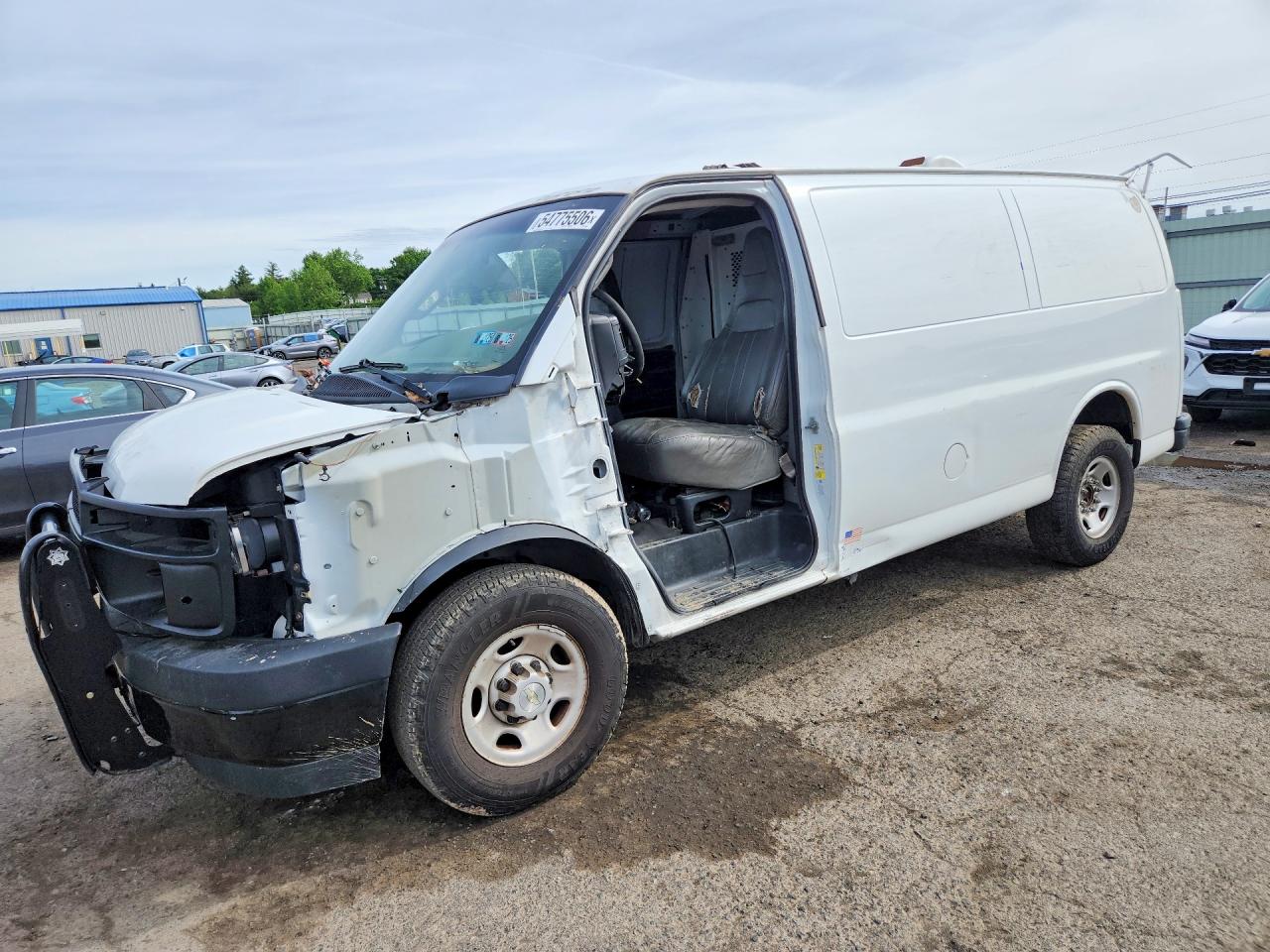 Salvage Chevrolet Express Image