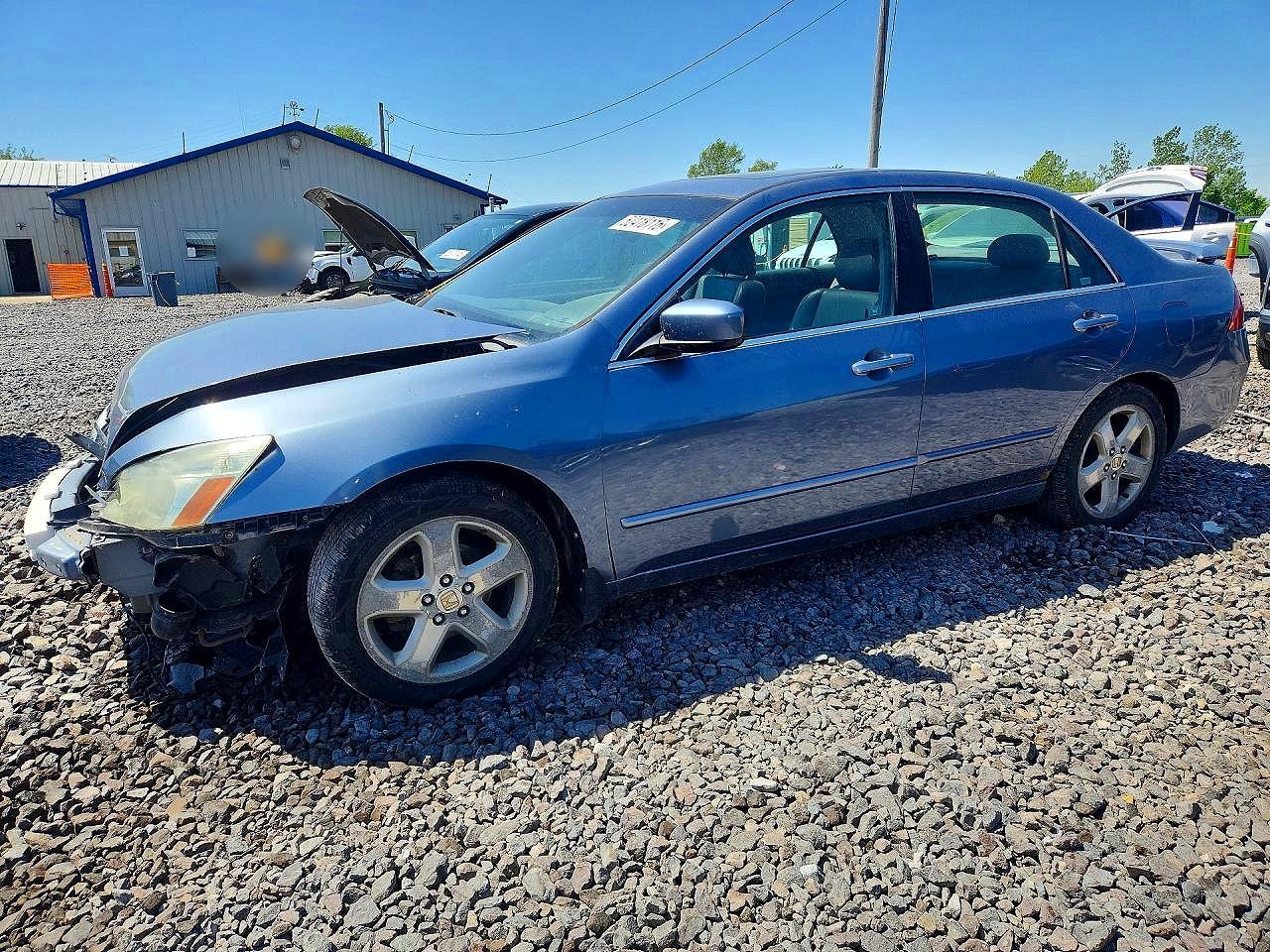 Salvage Honda Accord Image