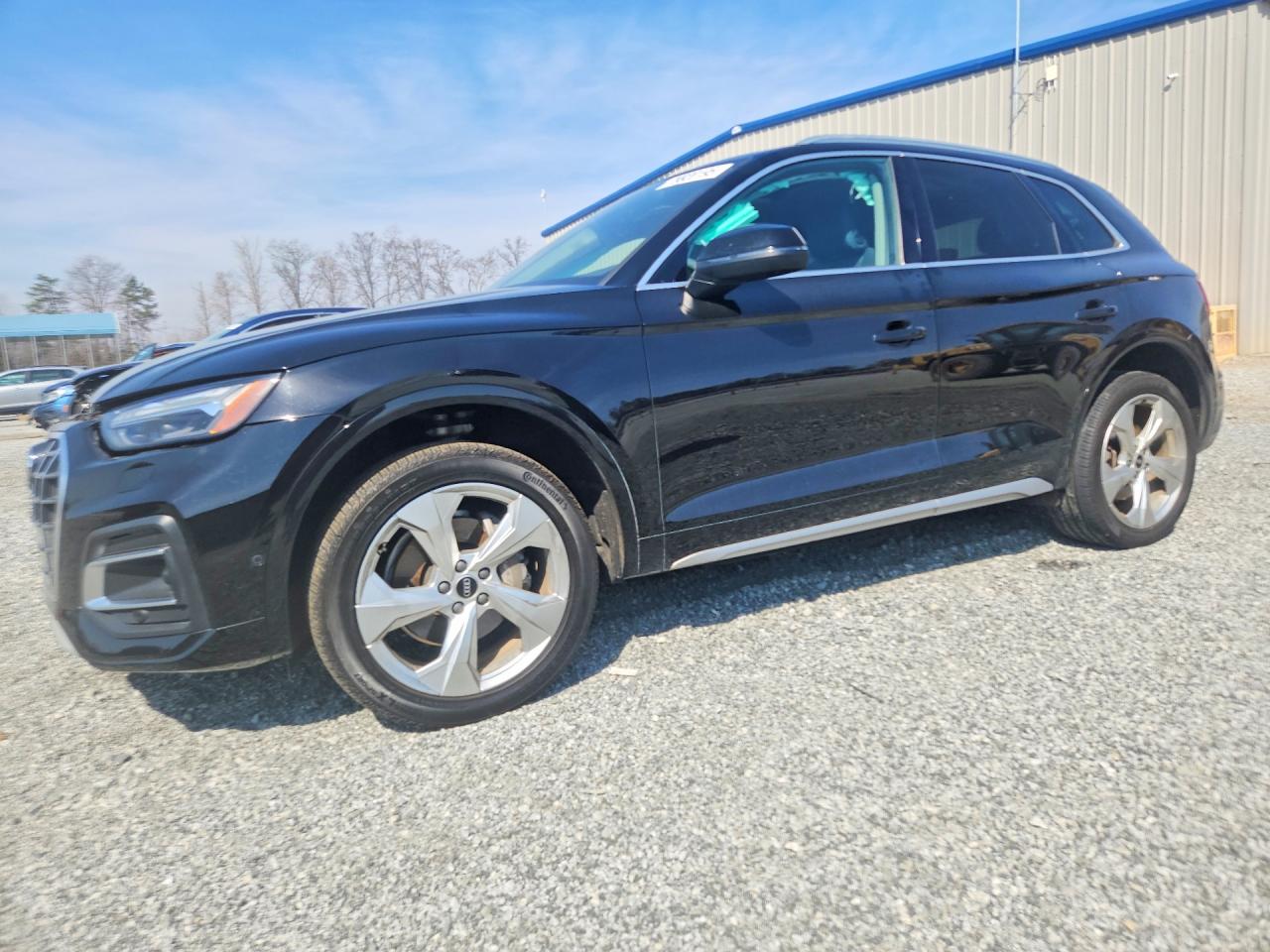 Salvage Audi Q5 Image
