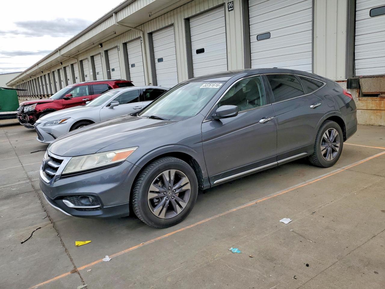 Salvage Honda Crosstour Image