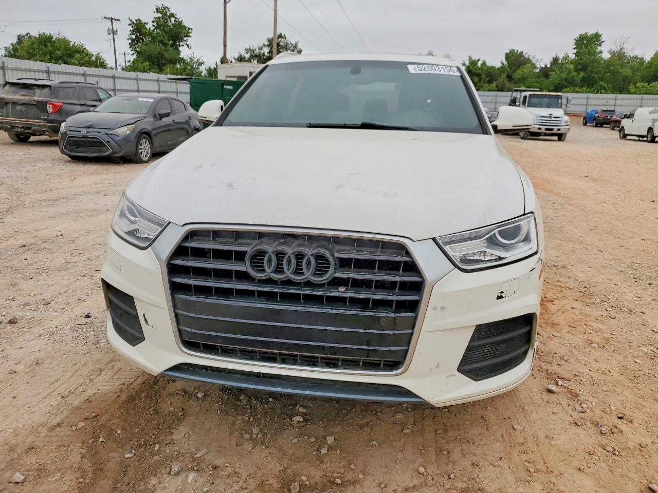 Audi Q3 Premium Plus