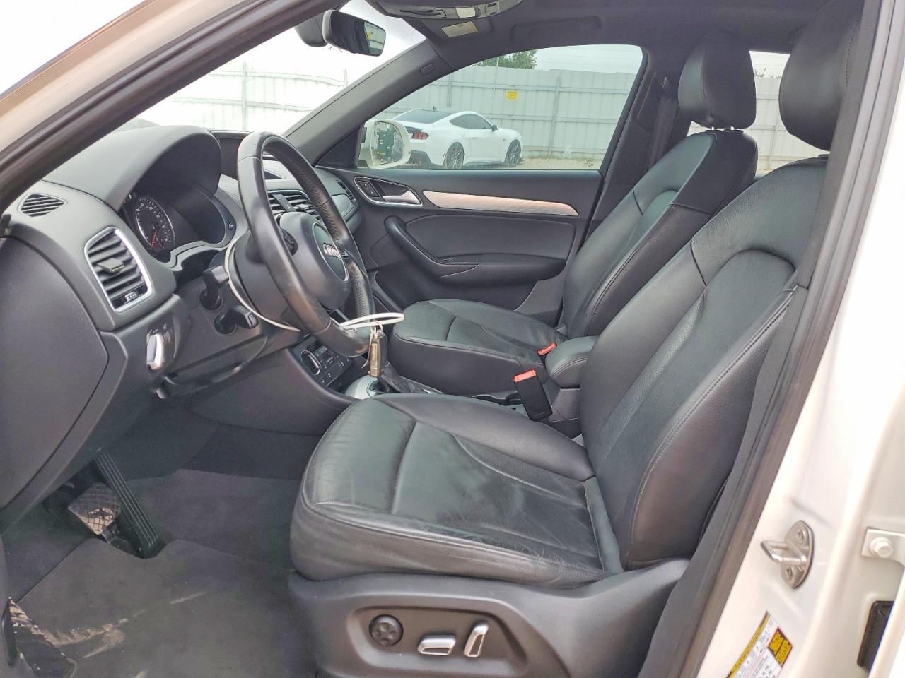 Audi Q3 Premium Plus