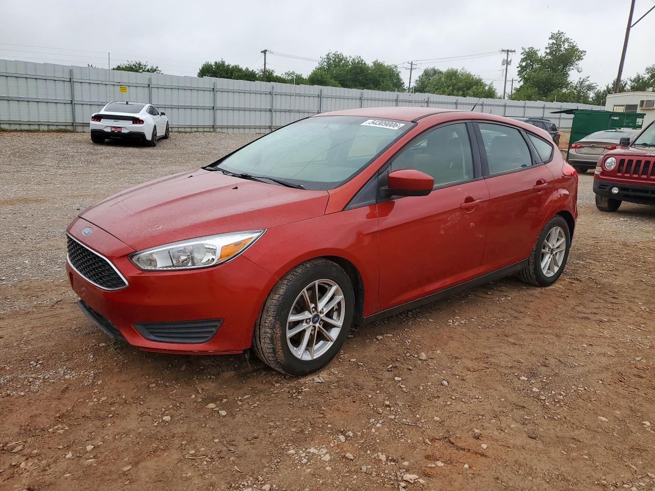 Salvage Ford Focus Image
