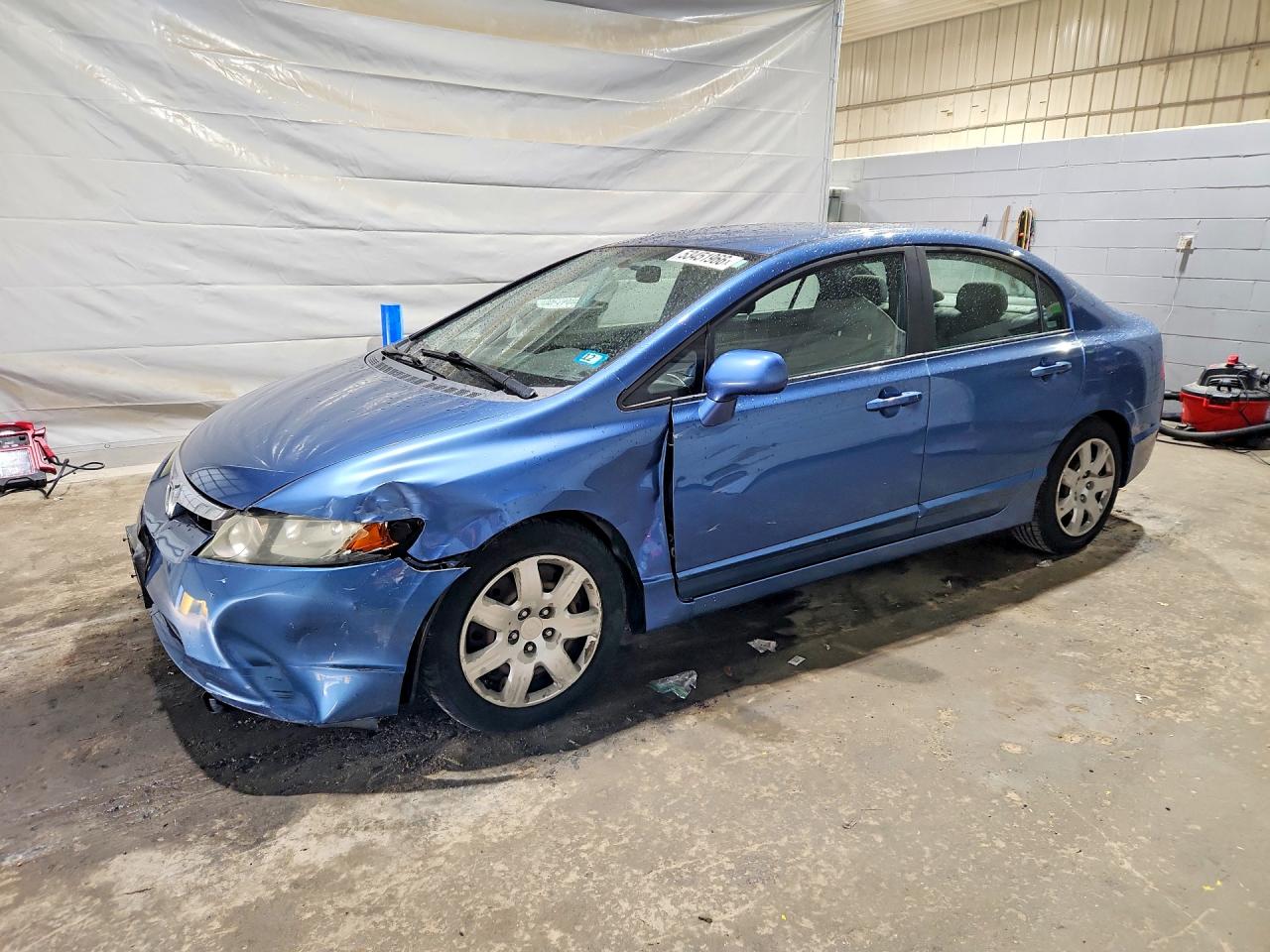 Salvage Honda Civic Image