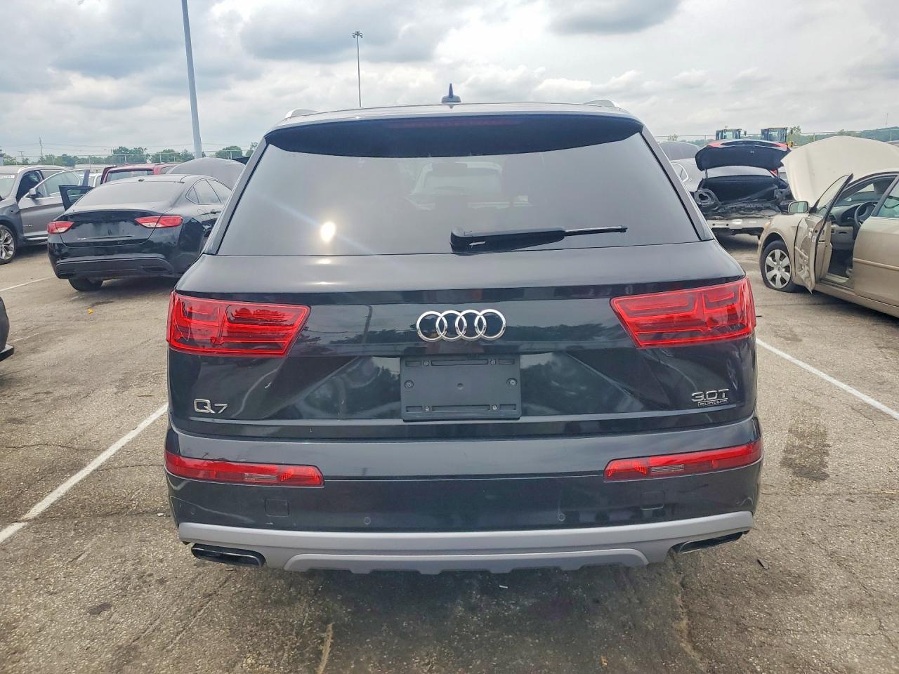 Audi Q7 Premium Plus