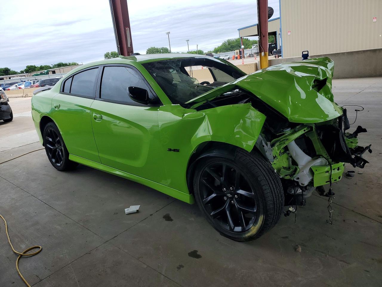 Dodge Charger R
